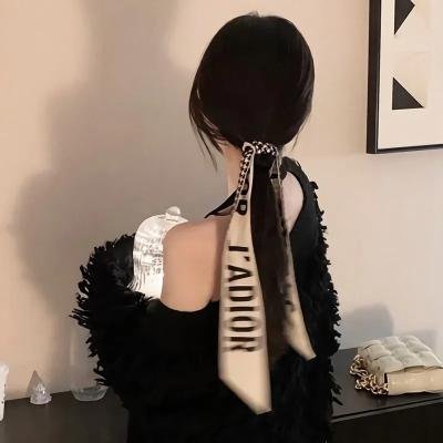 老妈爆身份替儿媳撑腰